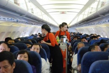 Hành khách tát tiếp viên hàng không bị phạt 15 triệu đồng