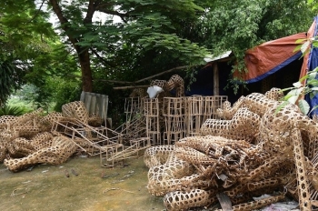 Hà Nội: "Thủ phủ vàng mã" trầm lắng vì Covid-19