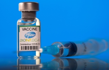 Chính phủ đồng ý mua bổ sung gần 20 triệu liều vaccine Pfizer