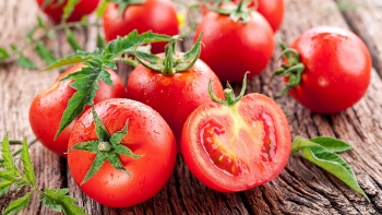 Người bị bệnh tim mạch nên ăn nhiều cà chua