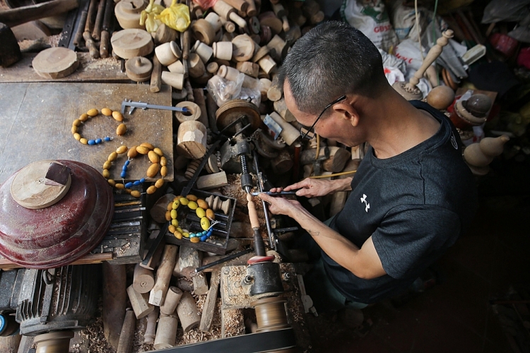 Ghé thăm cửa hàng tiện gỗ còn sót lại trong khu phố cổ Hà Nội