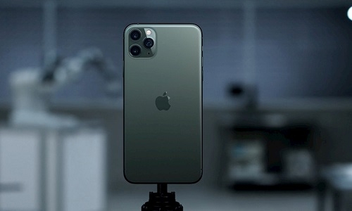 iPhone 11 tiếp tục mất giá mạnh tại Việt Nam