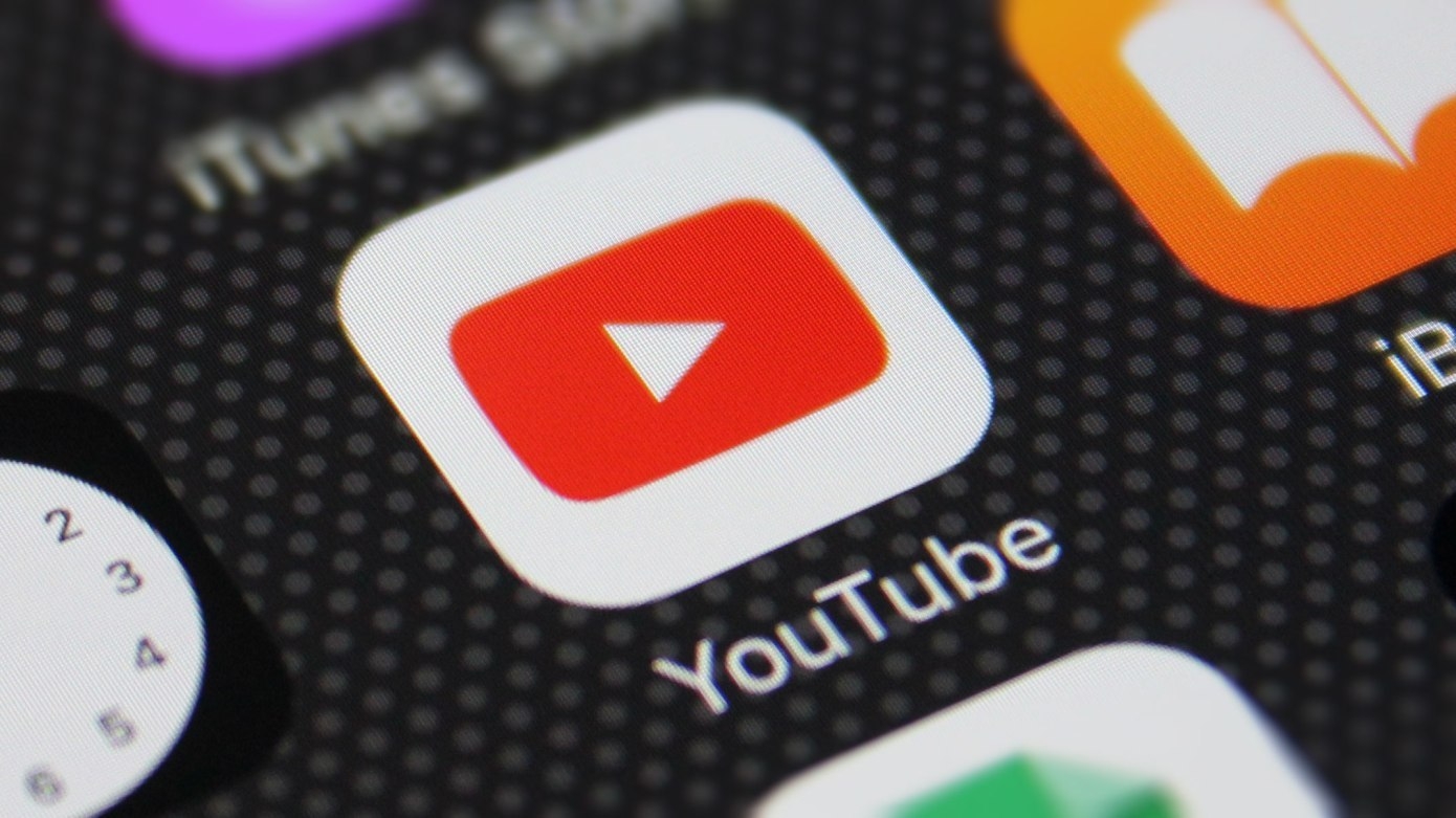 Tin tức công nghệ nổi bật trong tuần: YouTube sẽ giới hạn độ tuổi