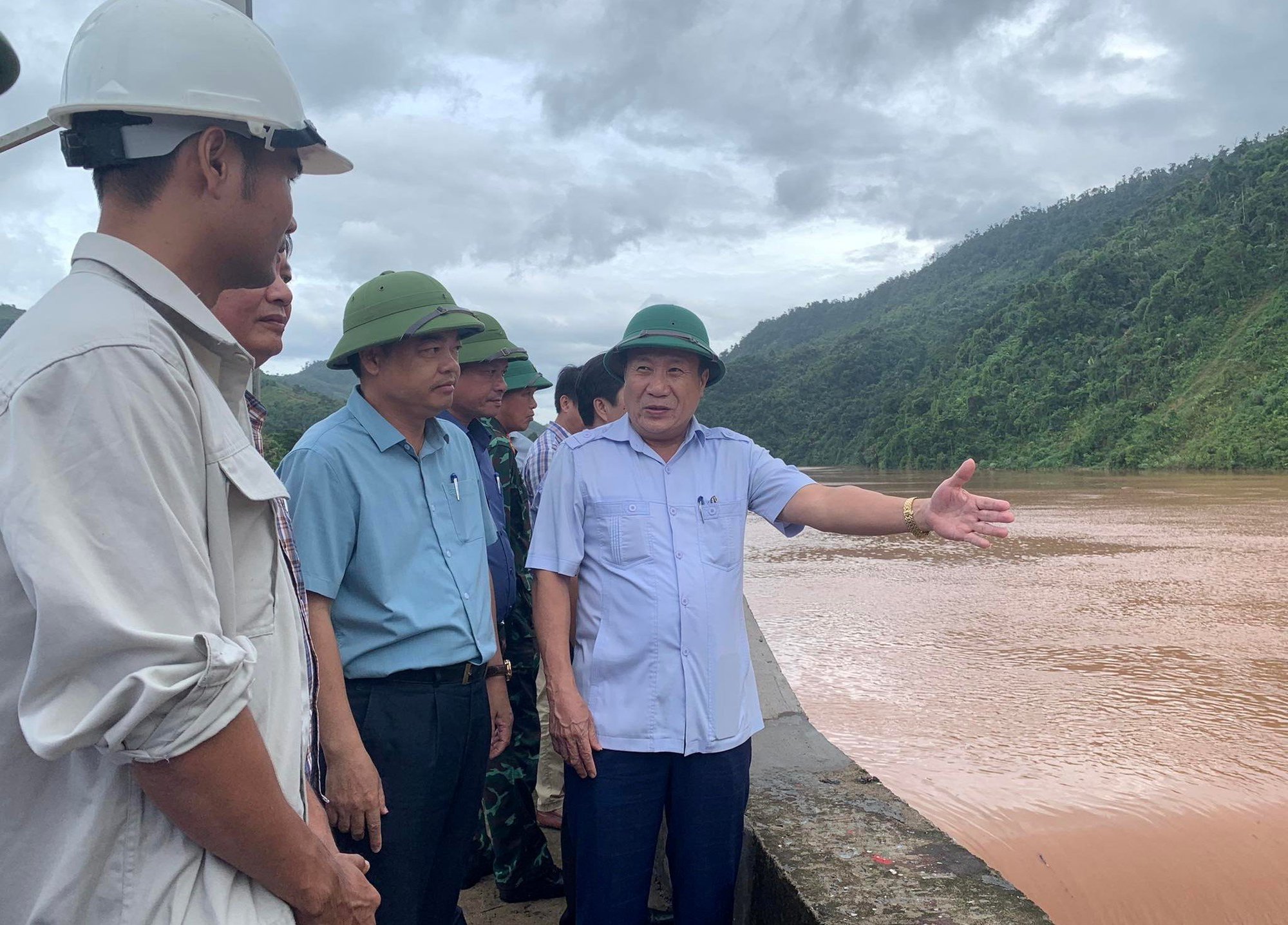 Quảng Nam, Quảng Trị: đối phó với ngập lụt, nguy cơ lũ quét