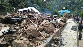 Hàng chục người thiệt mạng do lũ quét và sạt lở ở Indonesia