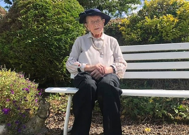 Lá thư của người phụ nữ 107 tuổi giúp vực dậy tinh thần