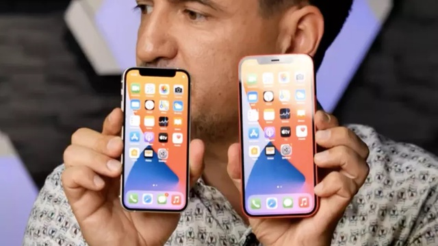 iPhone 12 mini lần đầu lộ video thực tế: Kích thước “tí hon” đến ngỡ ngàng - 1