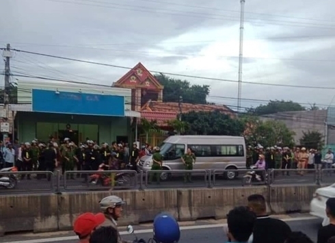 tin tuc ngay 1911 phat hien thi the 1 nguoi dan ong duoi ham di bo kim lien