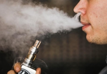 Việt Nam sẽ cấm lưu hành thuốc lá điện tử, shisha