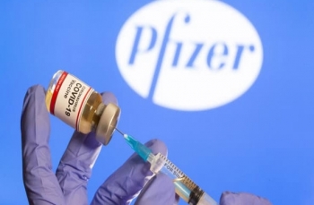 FDA phê duyệt sử dụng khẩn cấp vaccine của Pfizer khi Mỹ vượt 16 triệu ca nhiễm Covid-19
