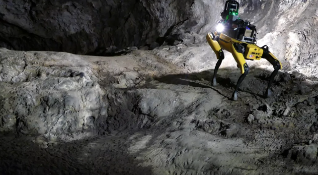 NASA sắp sử dụng chó robot tích hợp AI khám phá hang động trên Sao Hỏa - 1