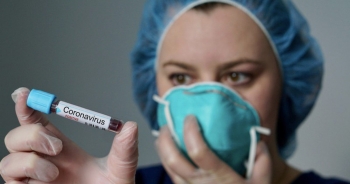 Biến chủng mới của SARS-CoV-2: Vắc xin có còn là "lời giải" cho đại dịch?