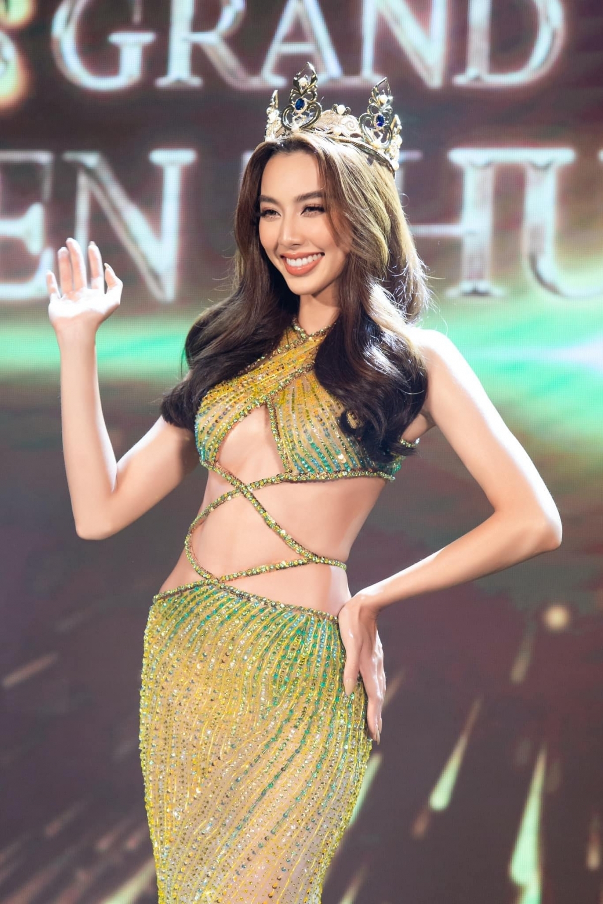 Nguyễn Thúc Thùy Tiên và hành trình chinh phục vương miện Miss Grand 2021