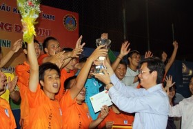 PETROSETCO vô địch bóng đá khu vực TPHCM - Vũng Tàu 2013