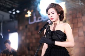 Scandal vẽ ra thế giới showbiz đầy bí hiểm