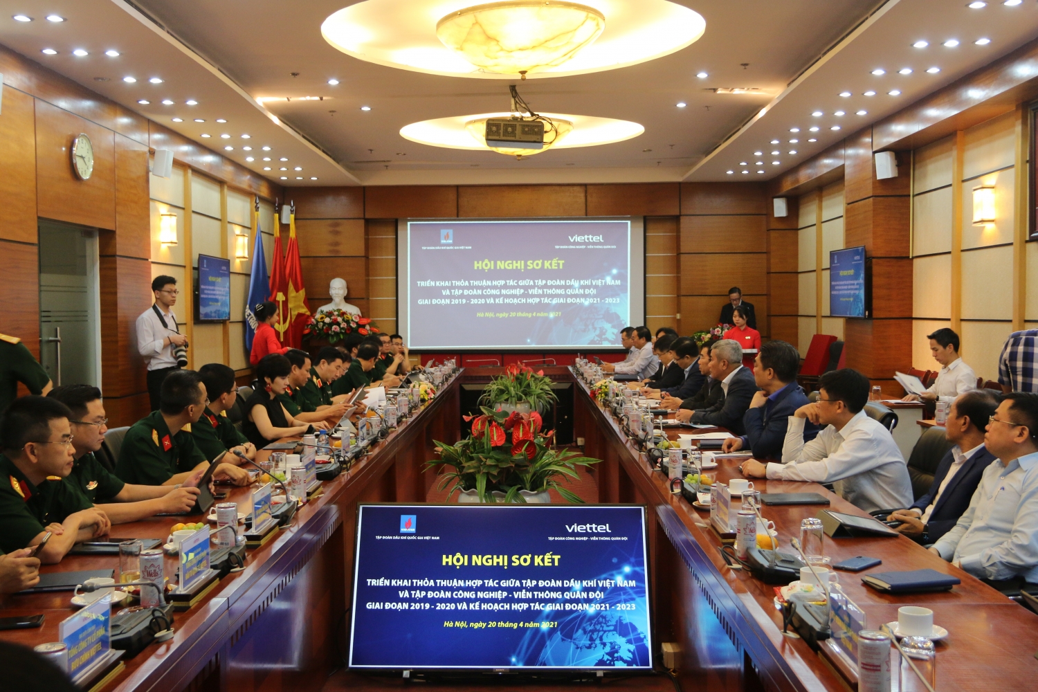 Petrovietnam và Viettel tổ chức hội nghị sơ kết triển khai thỏa thuận hợp tác giai đoạn 2019-2020