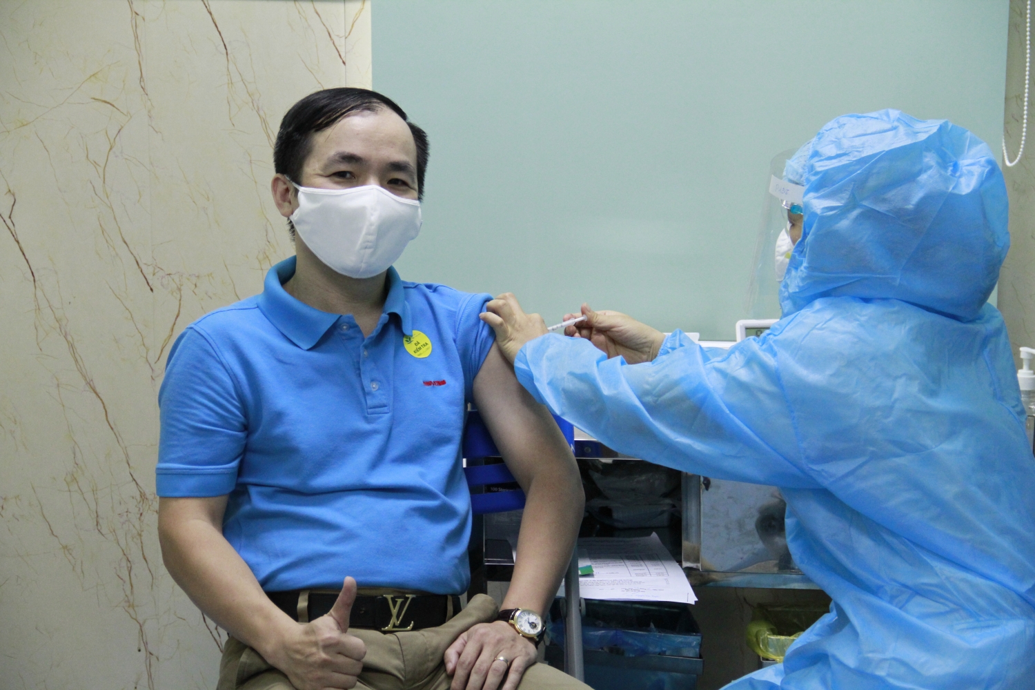Petrovietnam triển khai tiêm mũi 2 vắc-xin Covid-19 cho cán bộ, người lao động
