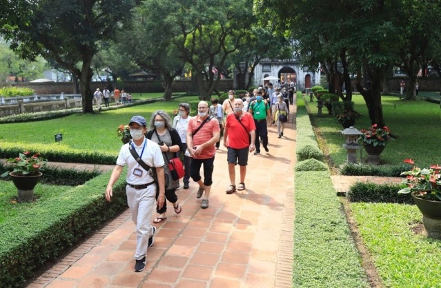 Dịch bệnh khiến lượng khách du lịch đến Hà Nội trong tháng 7 giảm mạnh