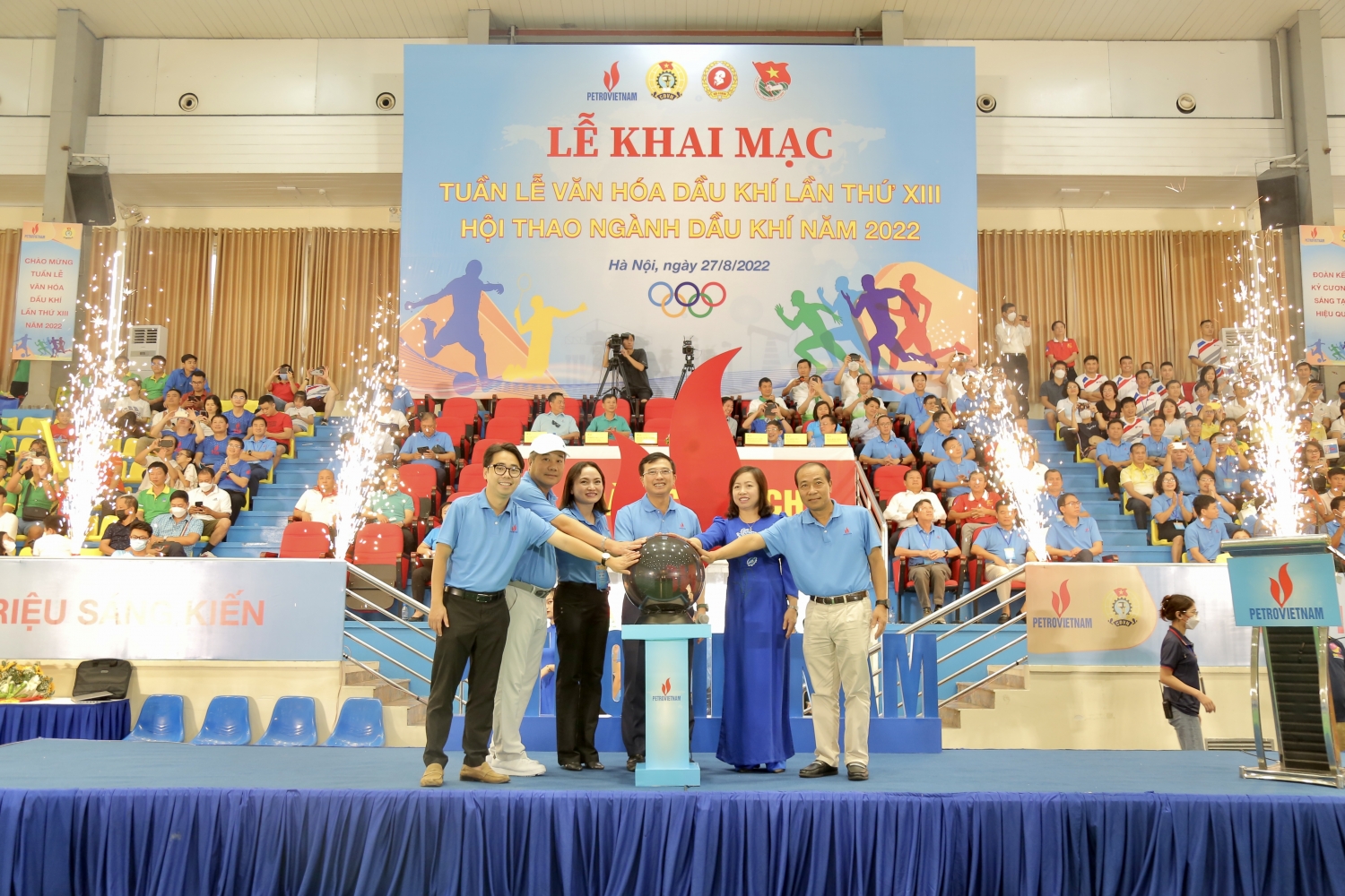 Khai mạc Tuần lễ Văn hóa Dầu khí lần thứ XIII và Hội thao ngành Dầu khí năm 2022 Khai mạc Tuần lễ Văn hóa Dầu khí lần thứ XIII và Hội thao ngành Dầu khí năm 2022