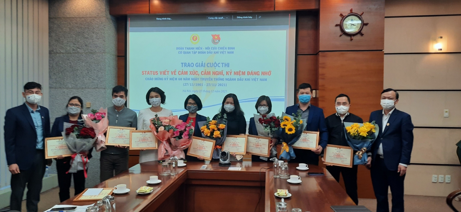 Trao giải cuộc thi viết Status Tự hào 60 năm Truyền thống Ngành Dầu khí Việt Nam