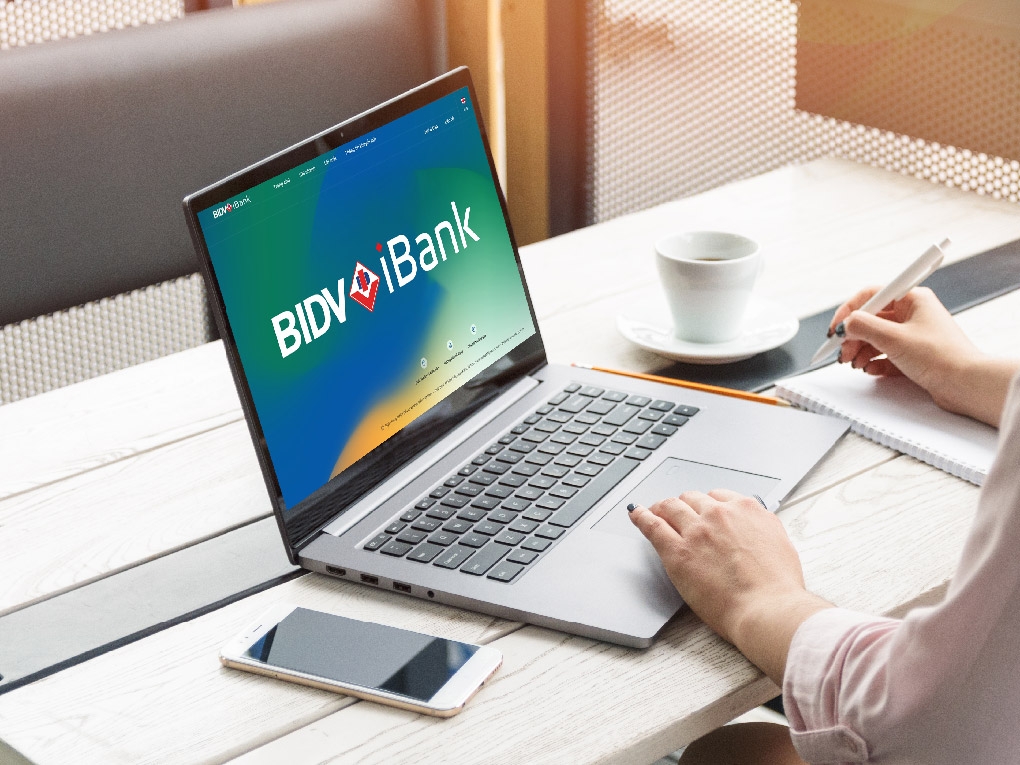 BIDV giảm 50% phí giao dịch tài trợ thương mại và chuyển tiền quốc tế trên iBank