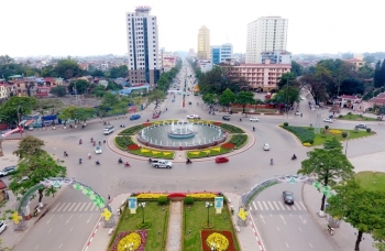 Tin nhanh bất động sản ngày 24/3: Thái Nguyên đổi 25,2ha đất lấy 2km đường