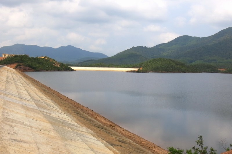 Lâm Đồng: Cơ quan điều tra vào cuộc vụ hồ chứa nước Đạ Hàm bị xâm hại