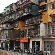 Hà Nội:  Rà soát hiện trạng nhà chung cư cũ trước mùa mưa bão