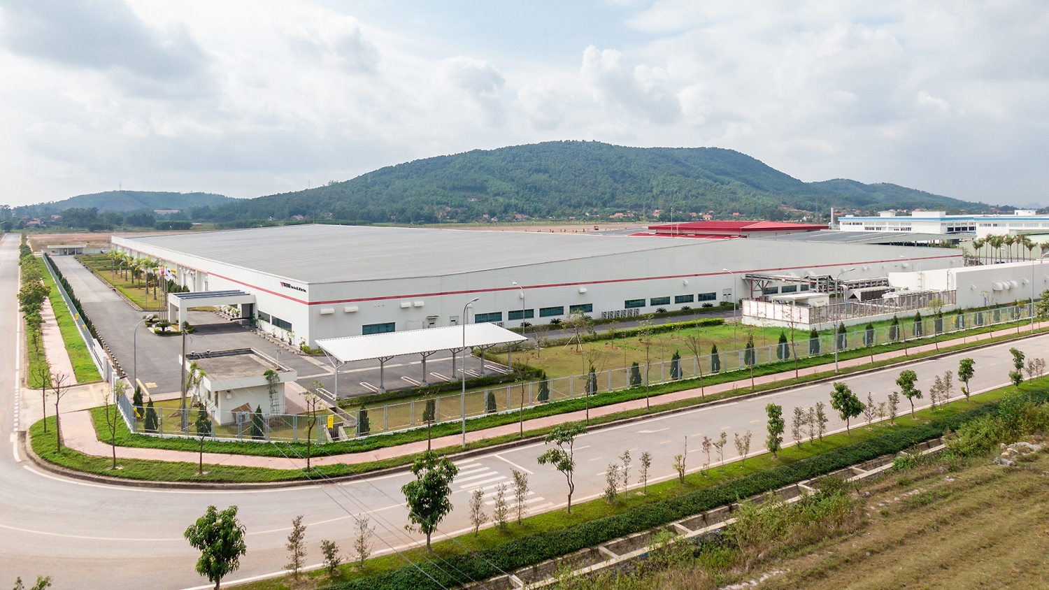 Tin nhanh bất động sản ngày 2/10: 3 Tập đoàn FDI muốn đầu tư dự án khu công nghiệp ở Quảng Ninh