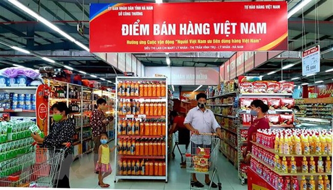 Yêu cầu tăng cường vận động “Người Việt Nam ưu tiên dùng hàng Việt Nam” trong tình hình mới