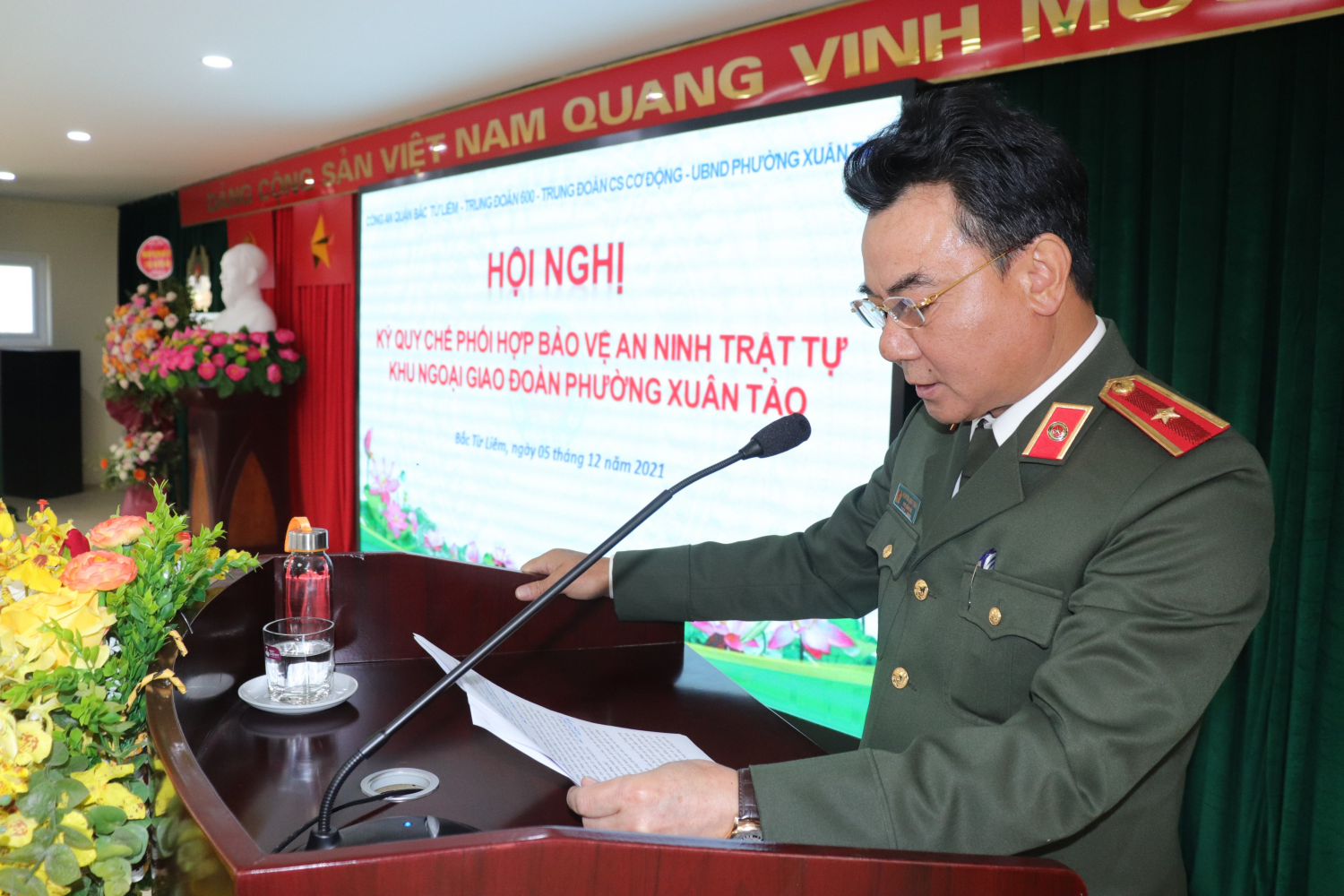 Hội nghị ký quy chế phối hợp bảo vệ an ninh, an toàn khu ngoại giao đoàn phường Xuân Tảo