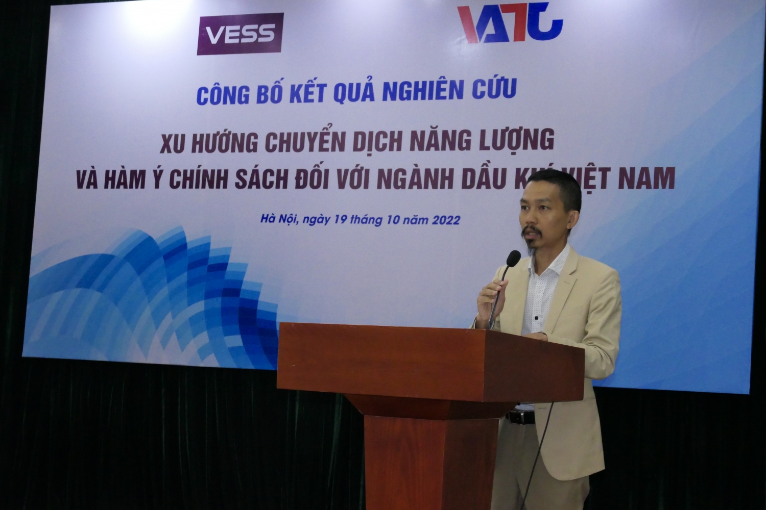 PGS.TS. Nguyễn Đức Thành, Giám đốc, Trung tâm Nghiên cứu Kinh tế và Chiến lược Việt Nam (VESS)