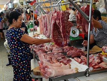 Đưa thịt lợn vào diện mặt hàng bình ổn giá là cần thiết!