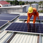 30 nhà đầu tư đang chờ rót vốn vào dự án năng lượng tái tạo tại Cà Mau