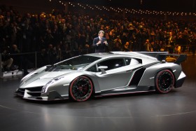 Siêu phẩm Lamborghini Veneno có giá siêu "khủng"