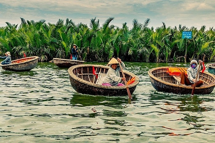 ban co dam thu nhung tour du lich ky la chi co tai viet nam