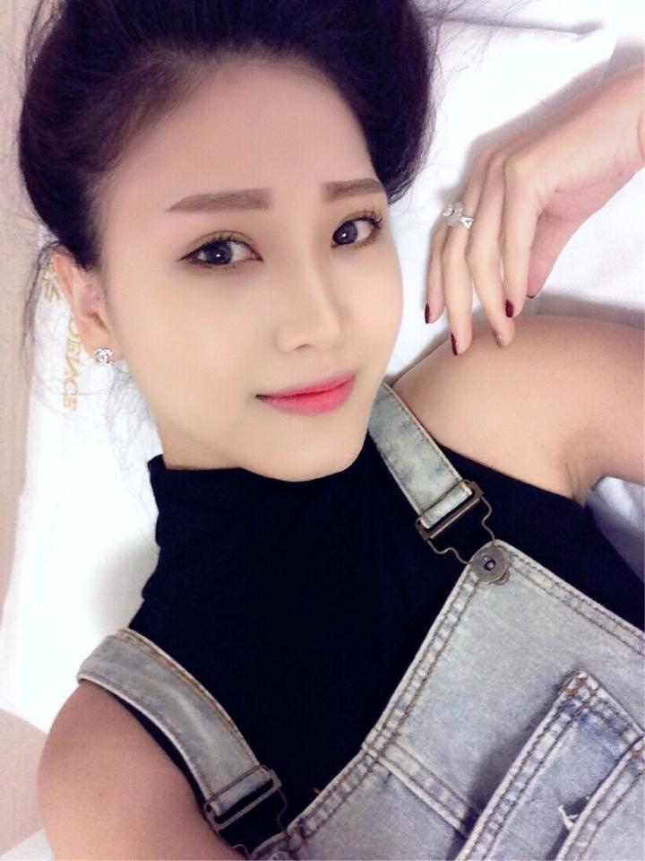 Nguyễn Xuân Thúy - từ Teen Model thành cô gái quyến rũ