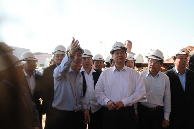 Thủ tướng Nguyễn Tấn Dũng kiểm tra dự án Bauxite – Alumin 