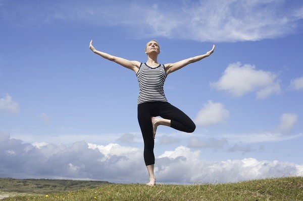 4 bài tập yoga giúp bạn cải thiện chiều cao 