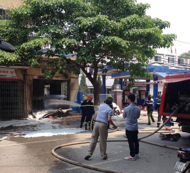 Thái Bình: Cháy lớn tại cửa hàng xăng dầu, 1 người thiệt mạng