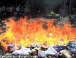 Vĩnh Long: Tiêu hủy hơn 74.000 gói thuốc lá lậu