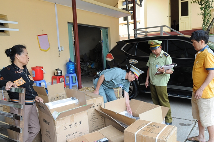 chong buon lau va gian lan thuong mai tai lang son co dau hieu phuc tap tro lai