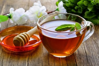 Hãy uống trà xanh pha mật ong mỗi ngày!