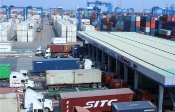 Phát ngán với hàng ngàn container phế liệu nhập khẩu vô chủ