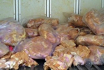 Gần 88.000 tấn thịt gà giá rẻ về Việt Nam