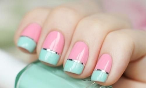 4 màu nail nổi bật cho Ngày Phụ nữ Việt Nam