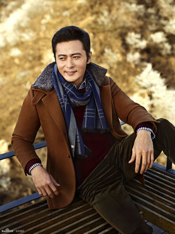 Jang Dong Gun khoe vẻ đẹp lịch lãm trong bộ ảnh mới
