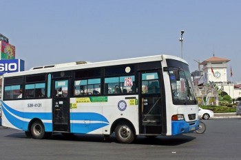 TP HCM: Lắp quầy bán vé điện tử cho xe buýt