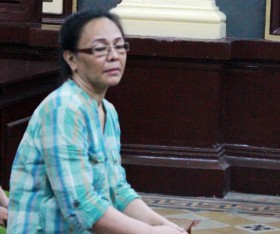 Cụ bà Philippines vận chuyển ma túy vào Việt Nam