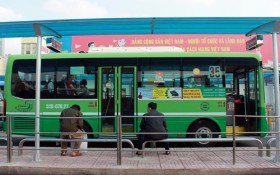 Thí điểm quảng cáo hàng Việt trên xe buýt
